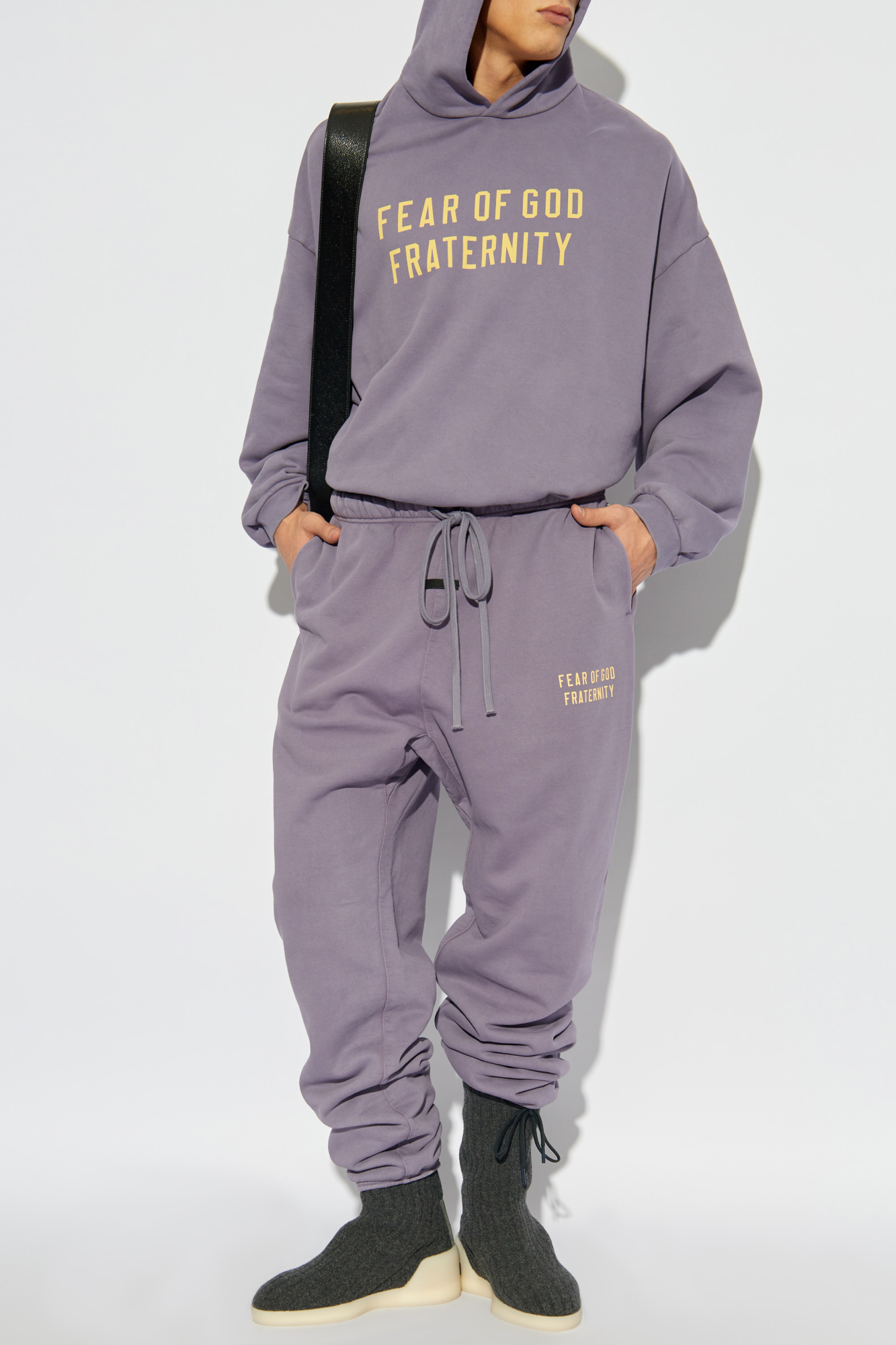 Fear store of god essentials sweatpants